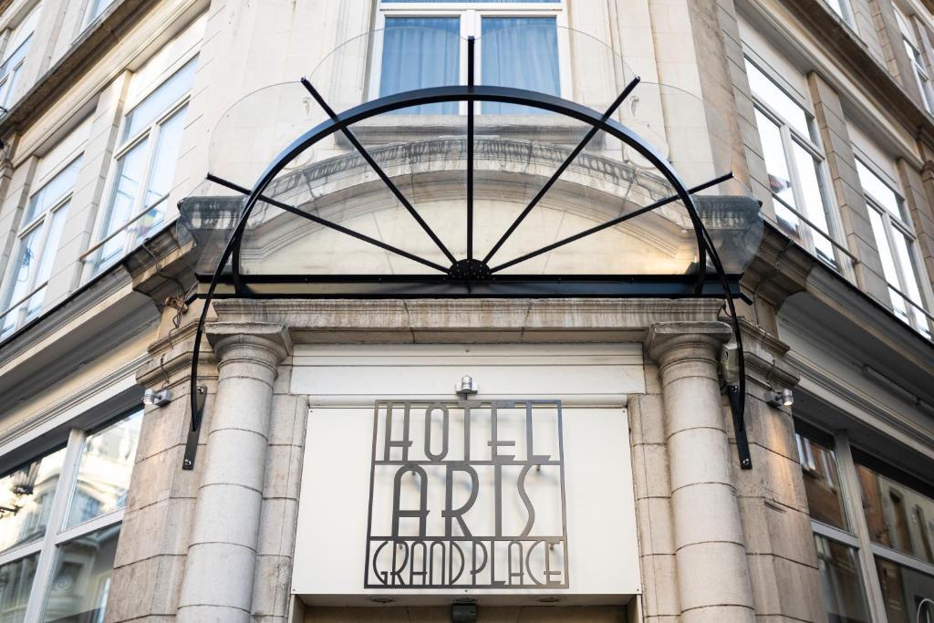 בריסל Aris Grand Place Hotel מראה חיצוני תמונה