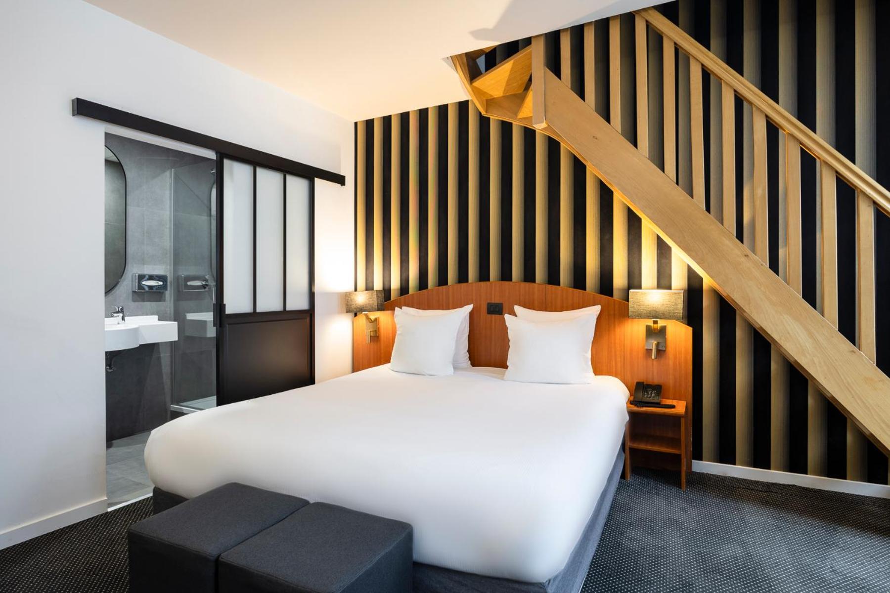בריסל Aris Grand Place Hotel מראה חיצוני תמונה